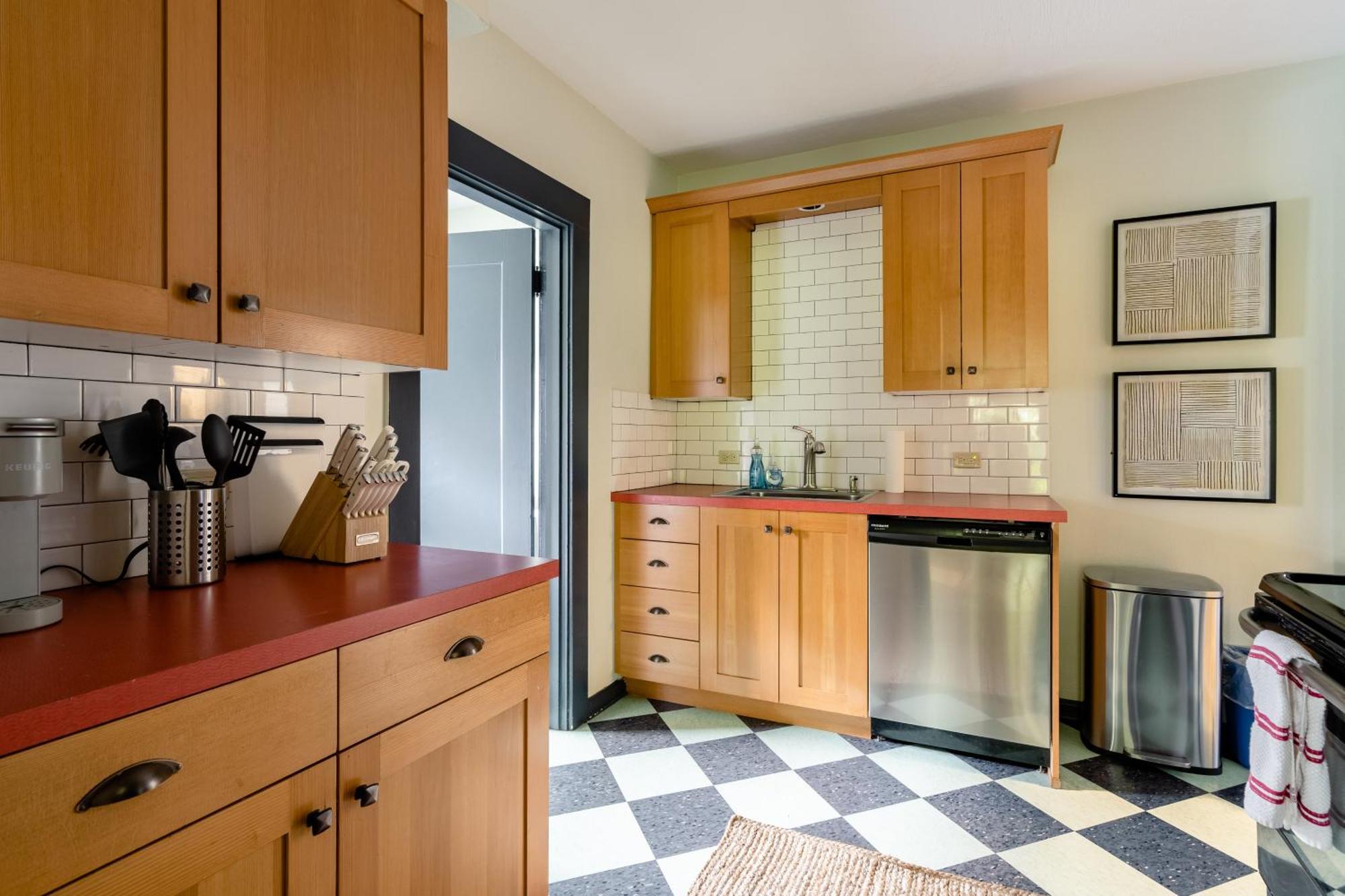 Stay Portland - Moab Vibes In Pdx- Walk To Local Coffee & Food Bagian luar foto