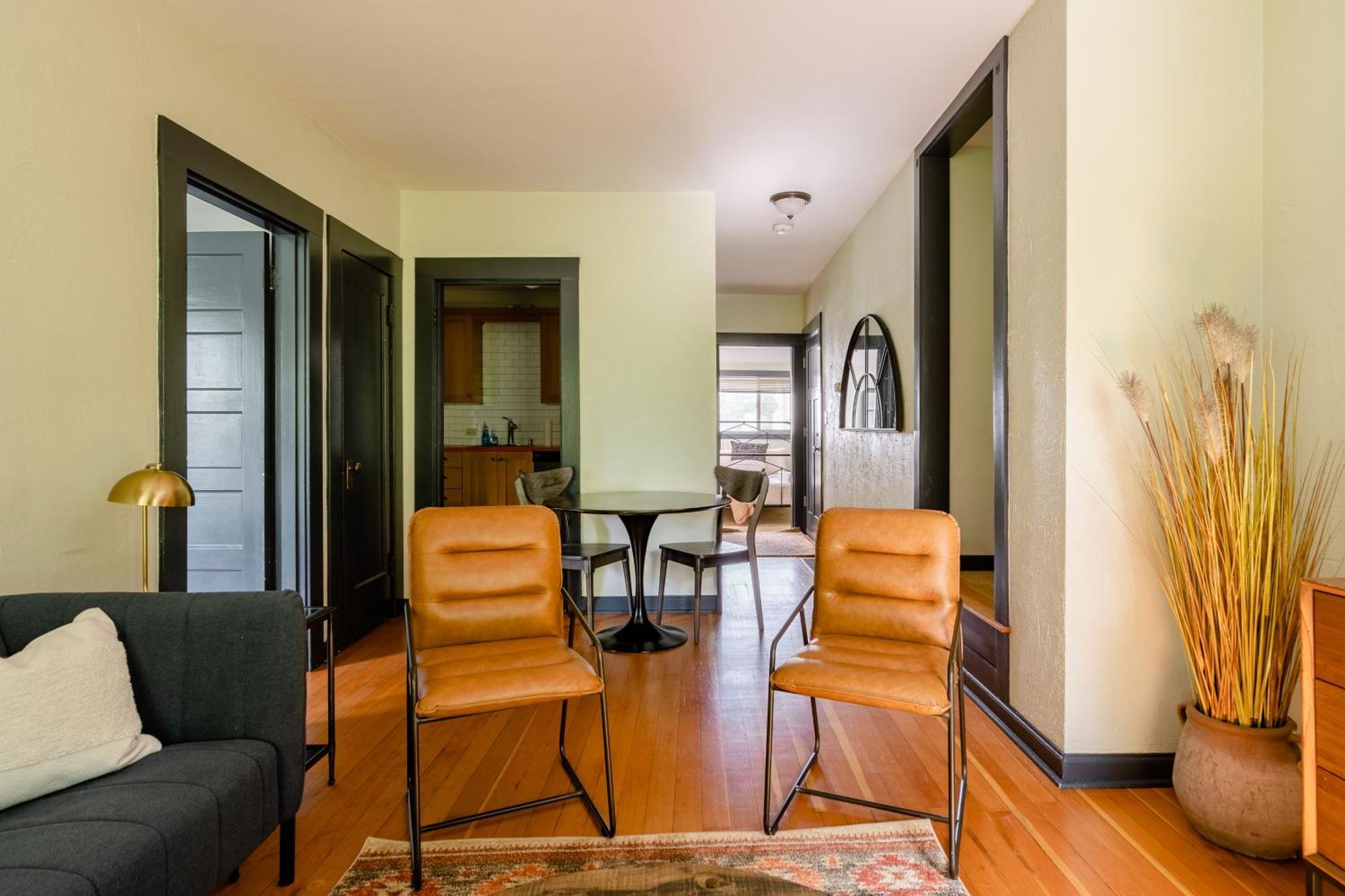 Stay Portland - Moab Vibes In Pdx- Walk To Local Coffee & Food Bagian luar foto